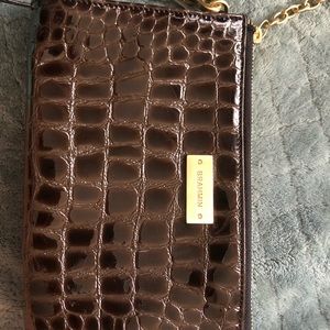 Brahmin wristlet
